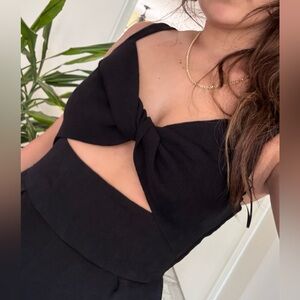 Elegant Black sexy jumpsuit size Small